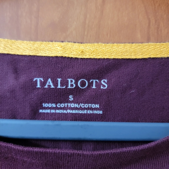 Talbots Authentic Tee Equestrian Club Dark Burgundy/Gold Size Small - Picture 6 of 8